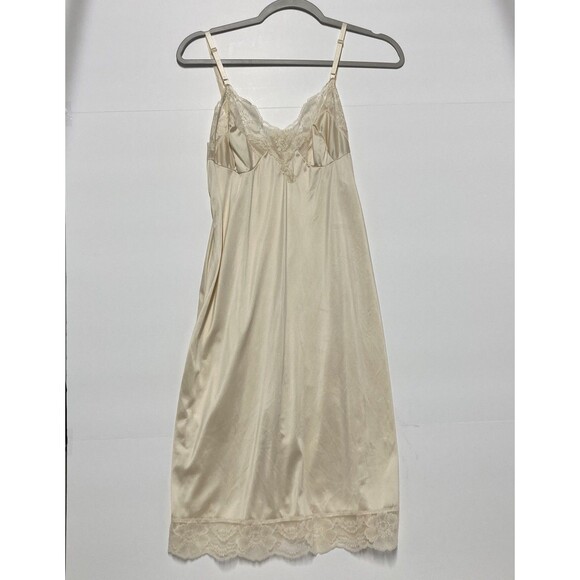 Vintage Kayser 70s Lingerie Slip Dress Cream Nylon Lace Trim Size 36 Adjustable - Picture 1 of 9